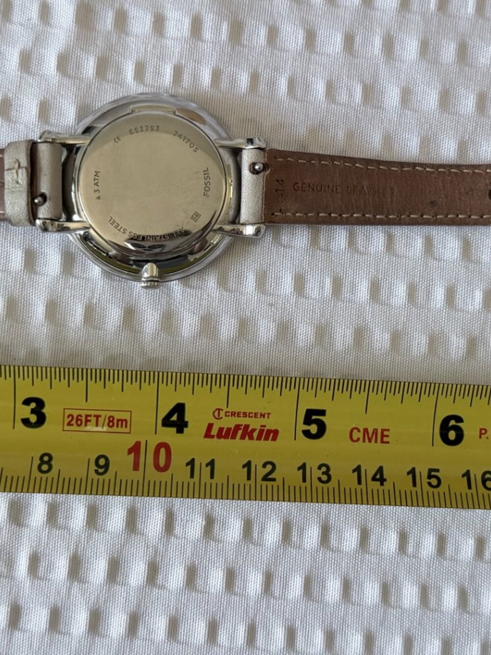 Fossil Women's Silver Dial Watch with Light Gray Leather Strap - Picture 4 of 4